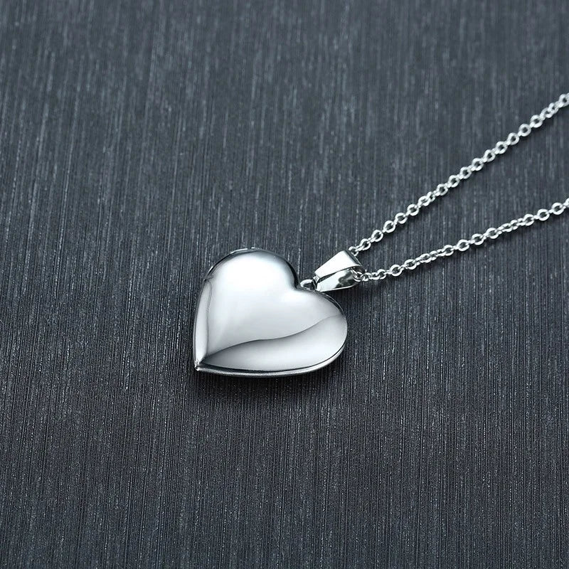 Monogram floral Oval heart locket pendant necklaces