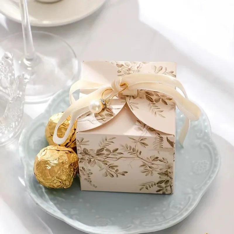 Fancy Bird Paper Candy Boxes Pearl Pin Ribbon 50PCS