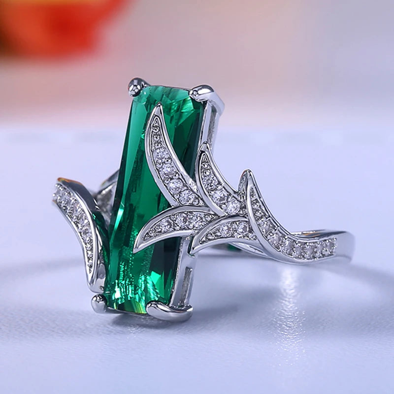 Lizza ring green Pear-shaped crystal