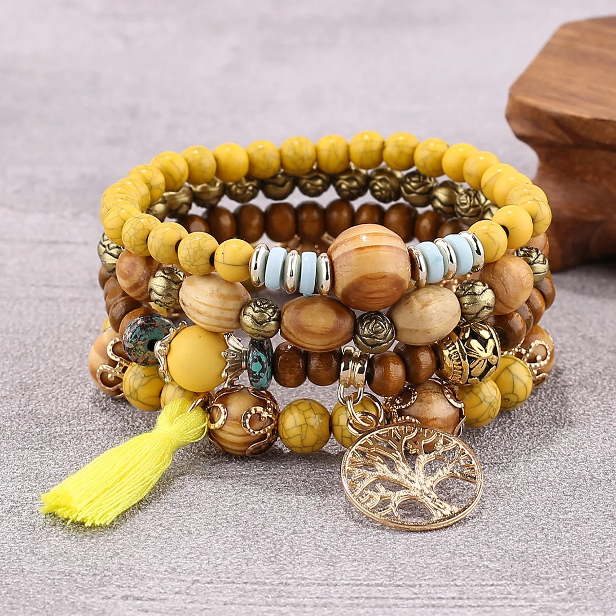 Cacildda Set Beaded & Wooden Bracelet 4pcs