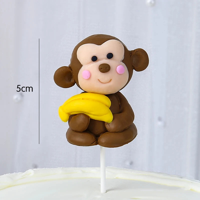 Forest animal cake decoration