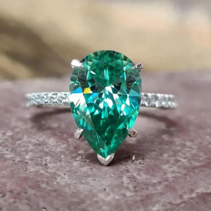 Zaitina green Zirconia crystal ring