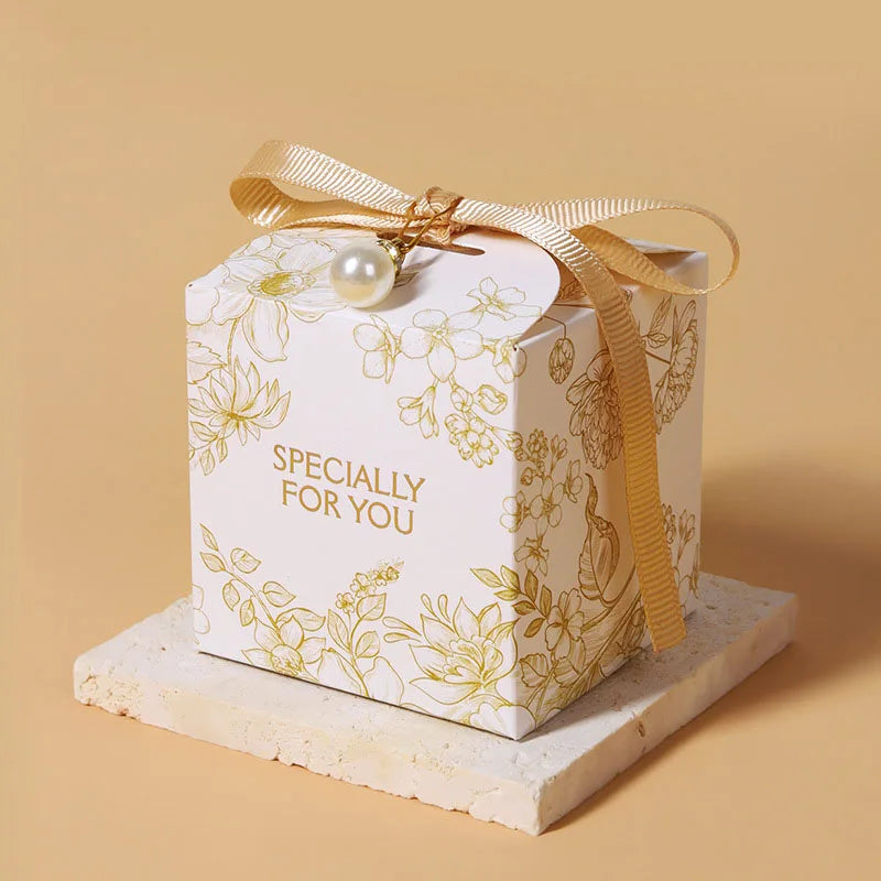 Customizable 7*7*7cm elegant gift box
