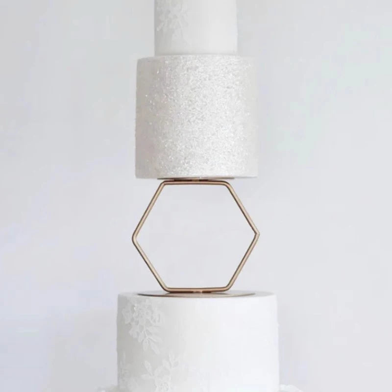 Cake stand floating