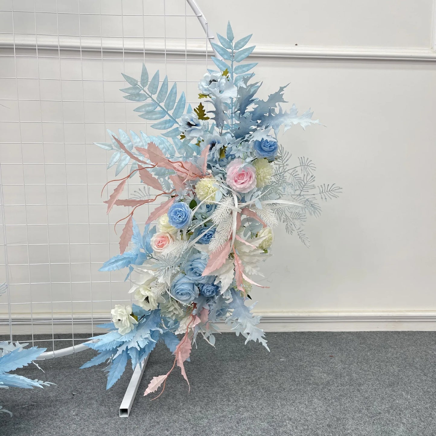 Artificial Crescent Flower Table & Arch Decoration