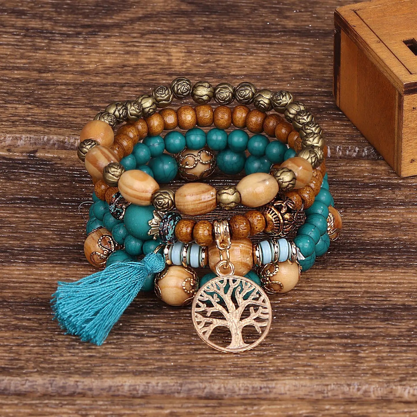 Cacildda Set Beaded & Wooden Bracelet 4pcs