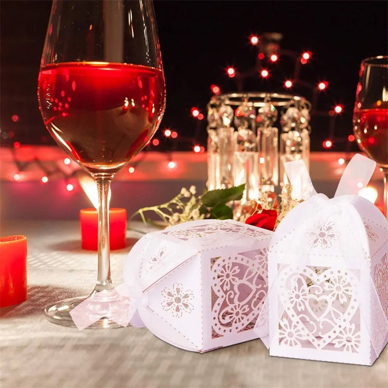 White Love heart candy Gift Box with ribbon 10/50pcs