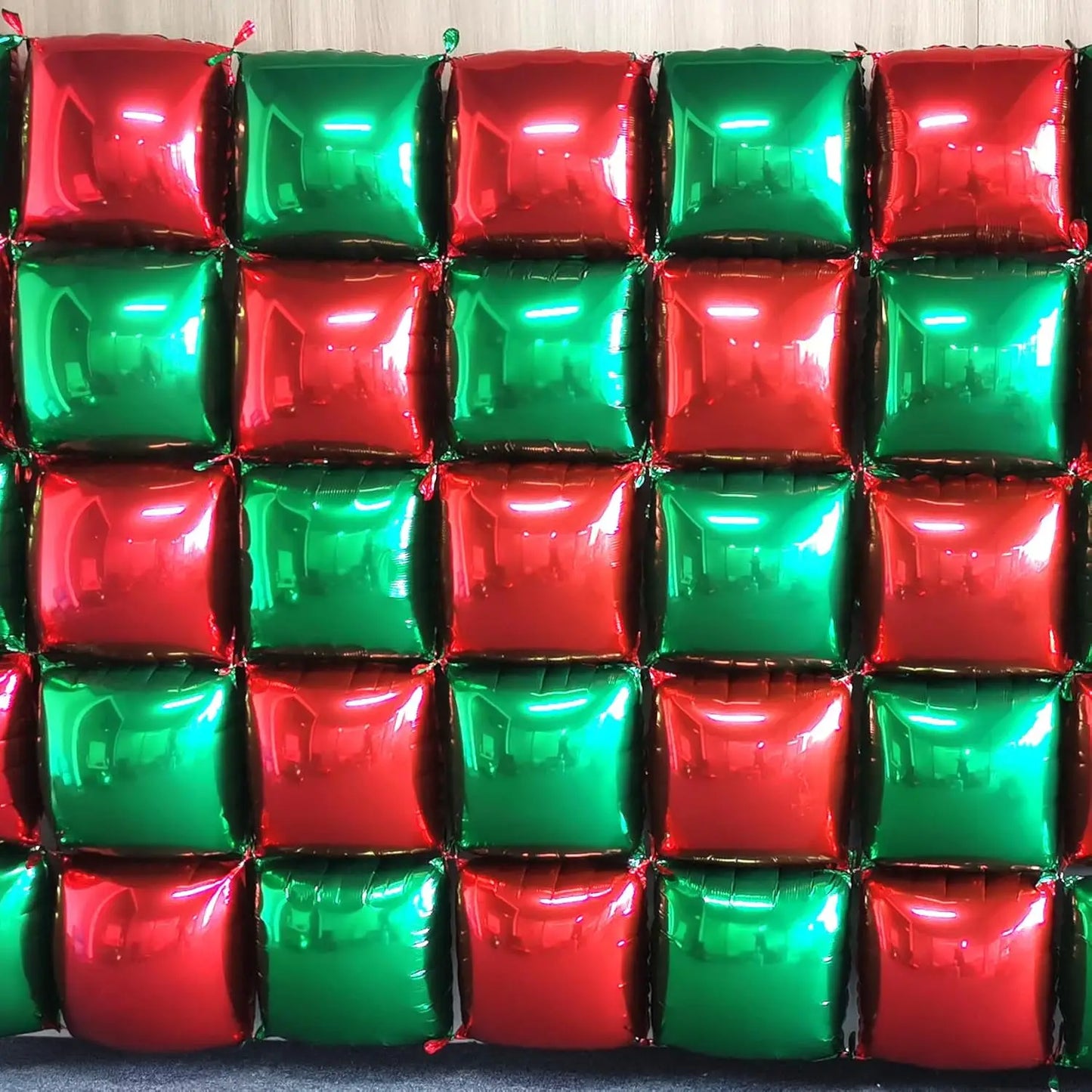 Wall square double-sided balloons 50 pieces