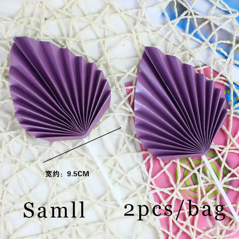Paper folding fan cake topper gold leaf
