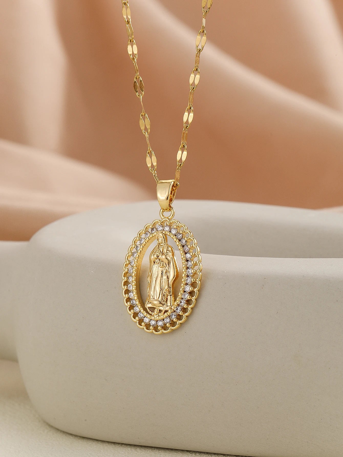 Santa Maria series necklaces