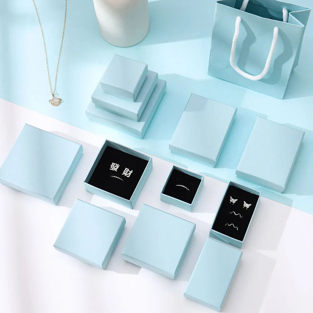 12pack White Black cardboard jewelry boxes 7x9x3cm