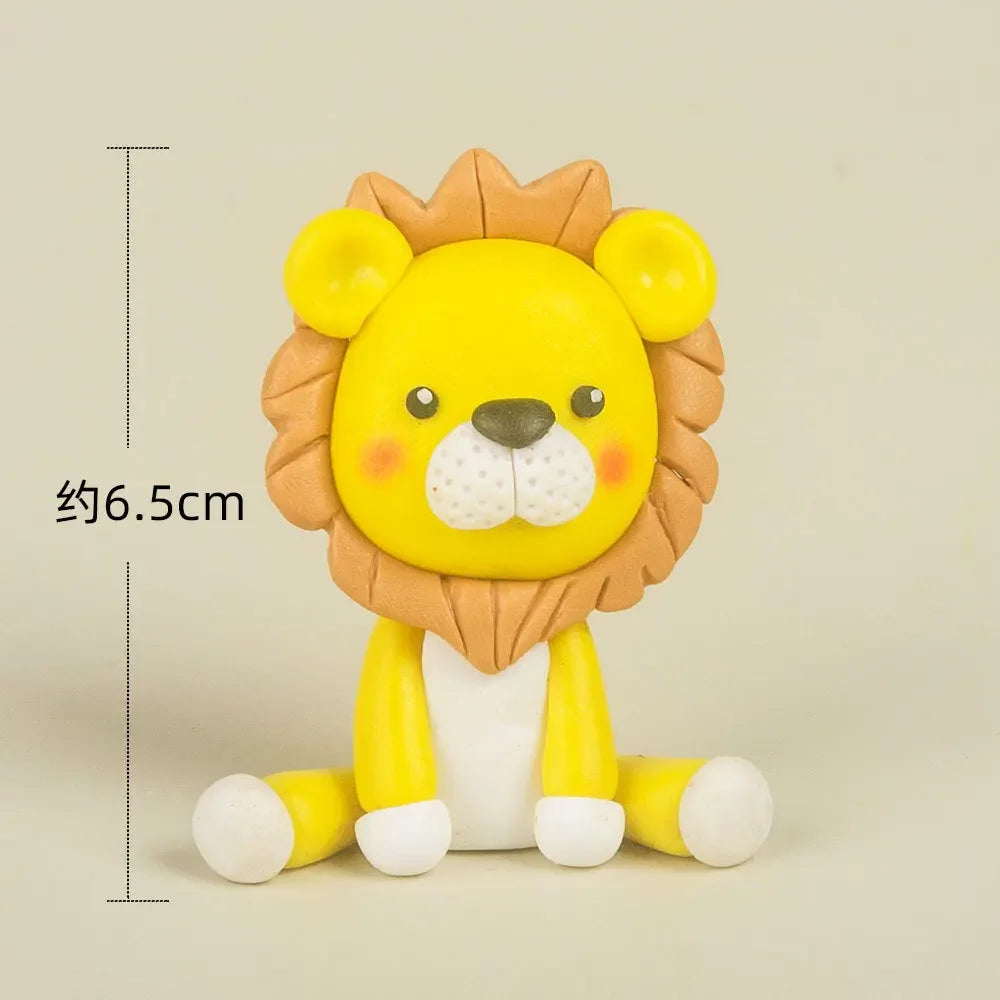 Forest animal cake decoration