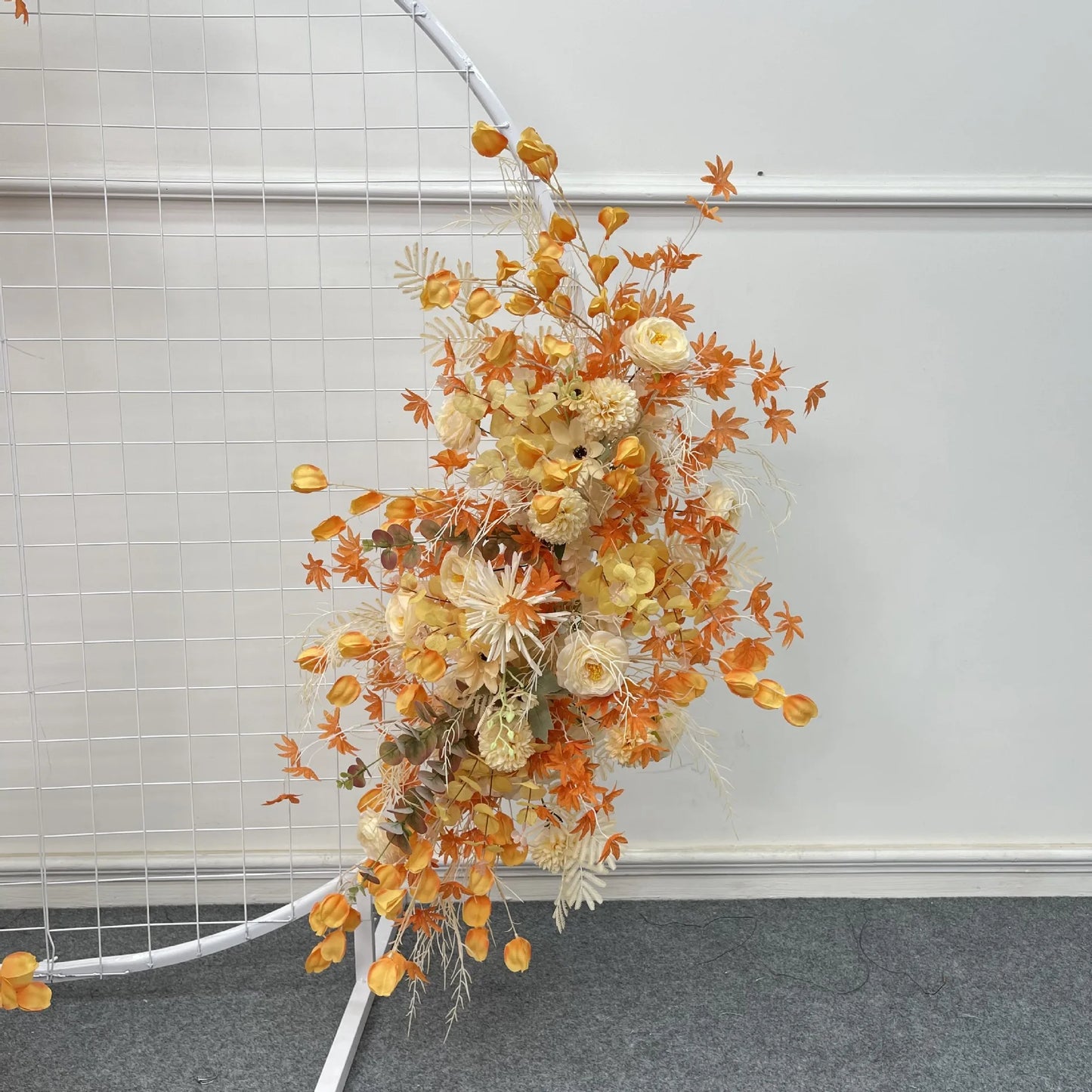 Artificial Crescent Flower Table & Arch Decoration