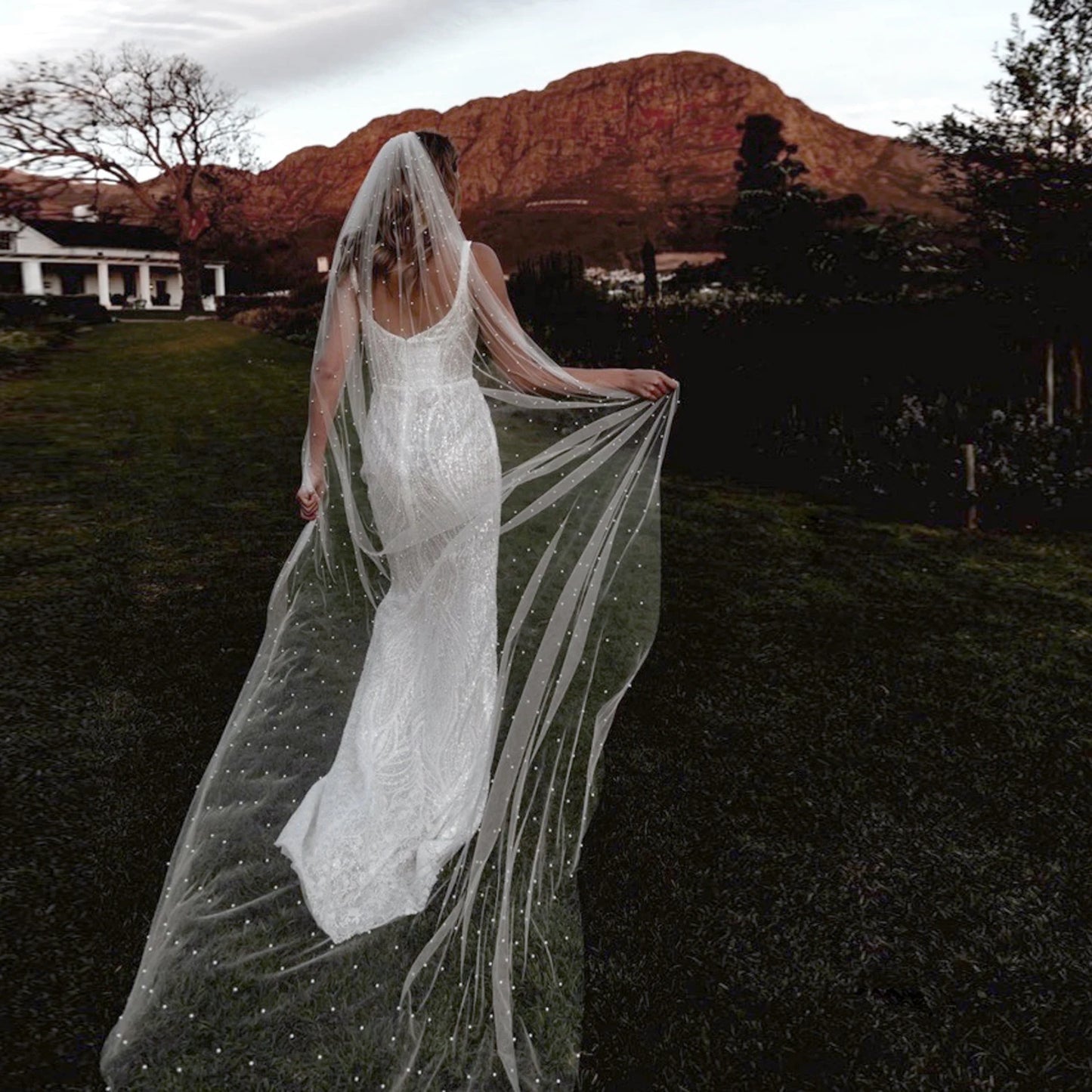 Short Wedding Veil for Bride Pearls