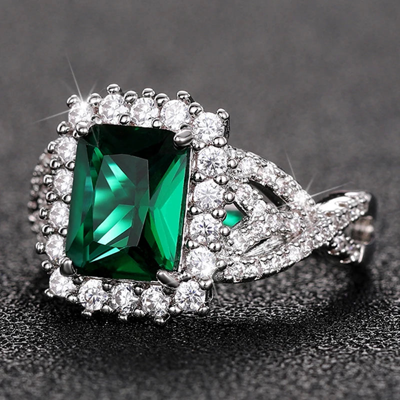 Lizza ring green Pear-shaped crystal