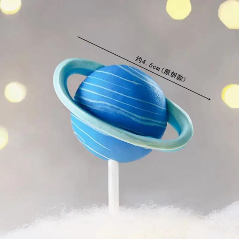 Space Astronaut cake decoration