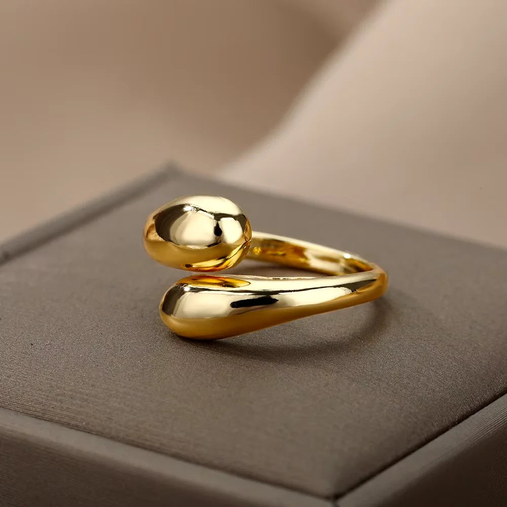 Bianca ring