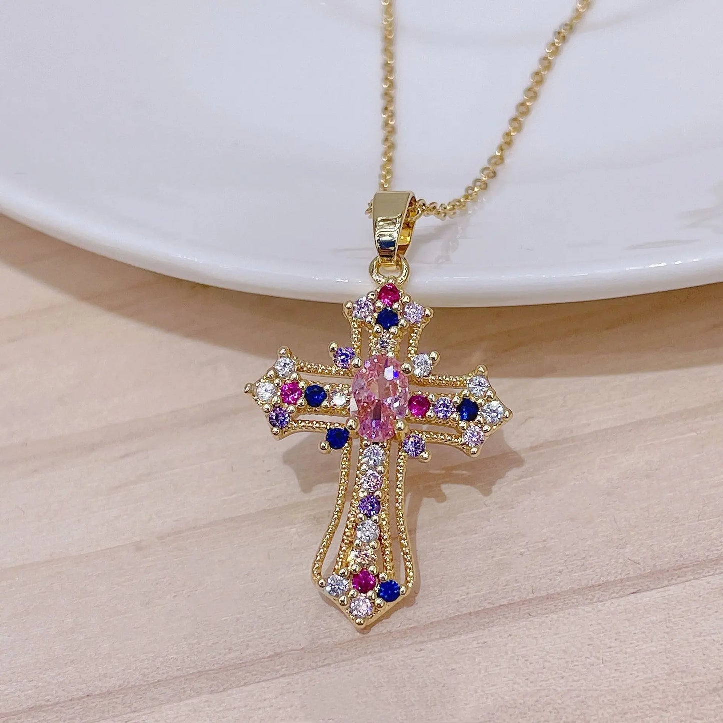 Cross pendant Zircon ston necklace