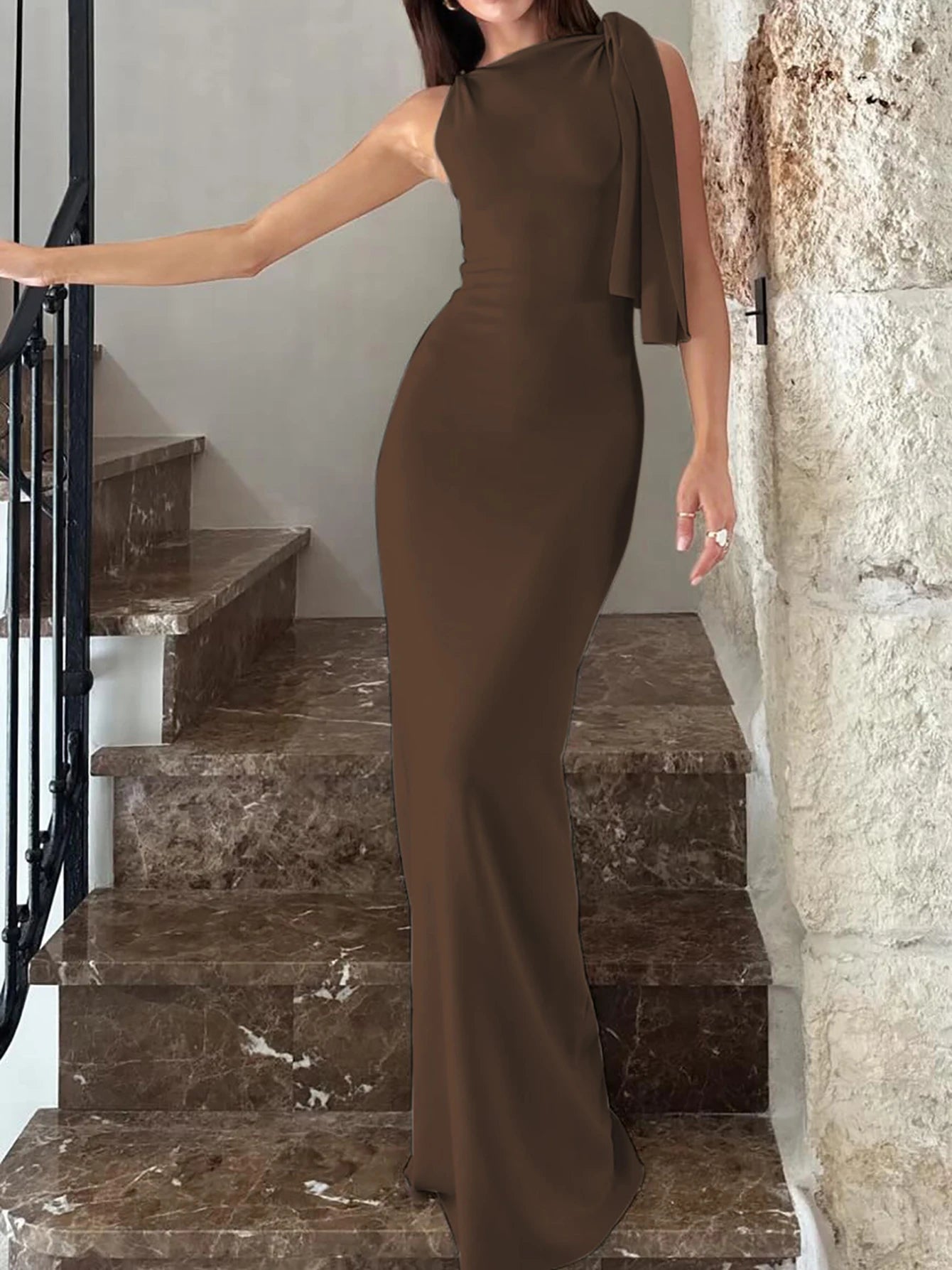 Rimma Solid O-Neck Bodycon Maxi Dress