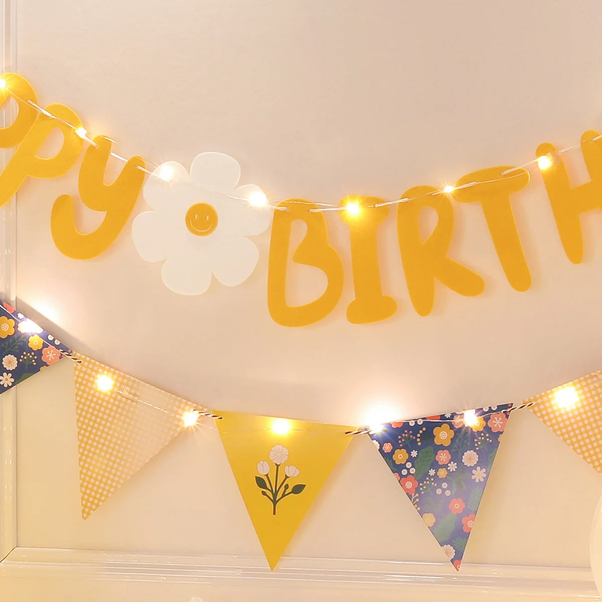 Yellow floral balloon decoration set