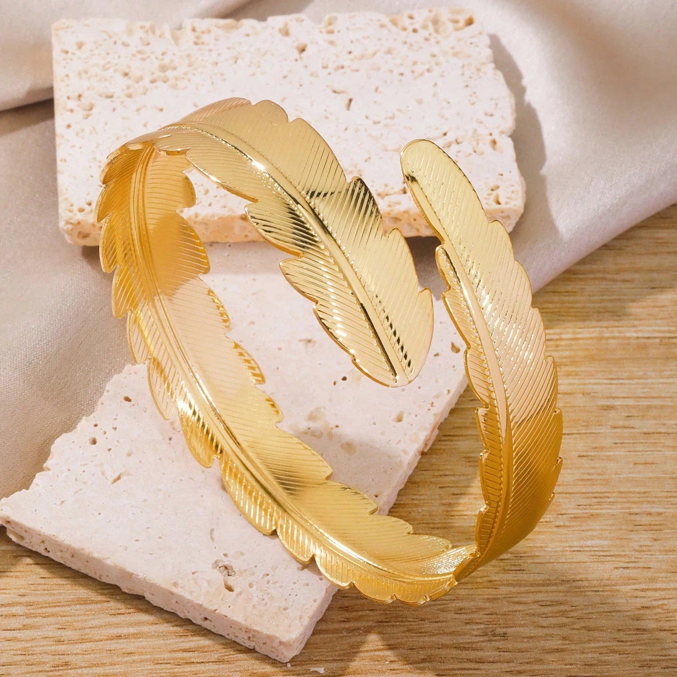 Baylies arm bracelet bangles adjustable