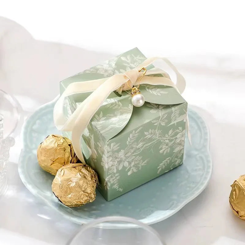 Fancy Bird Paper Candy Boxes Pearl Pin Ribbon 50PCS