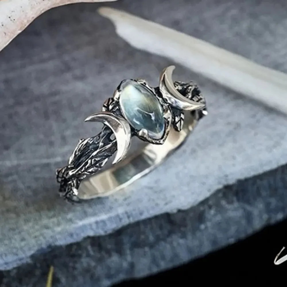 Vintage Natural Moonstone Ring