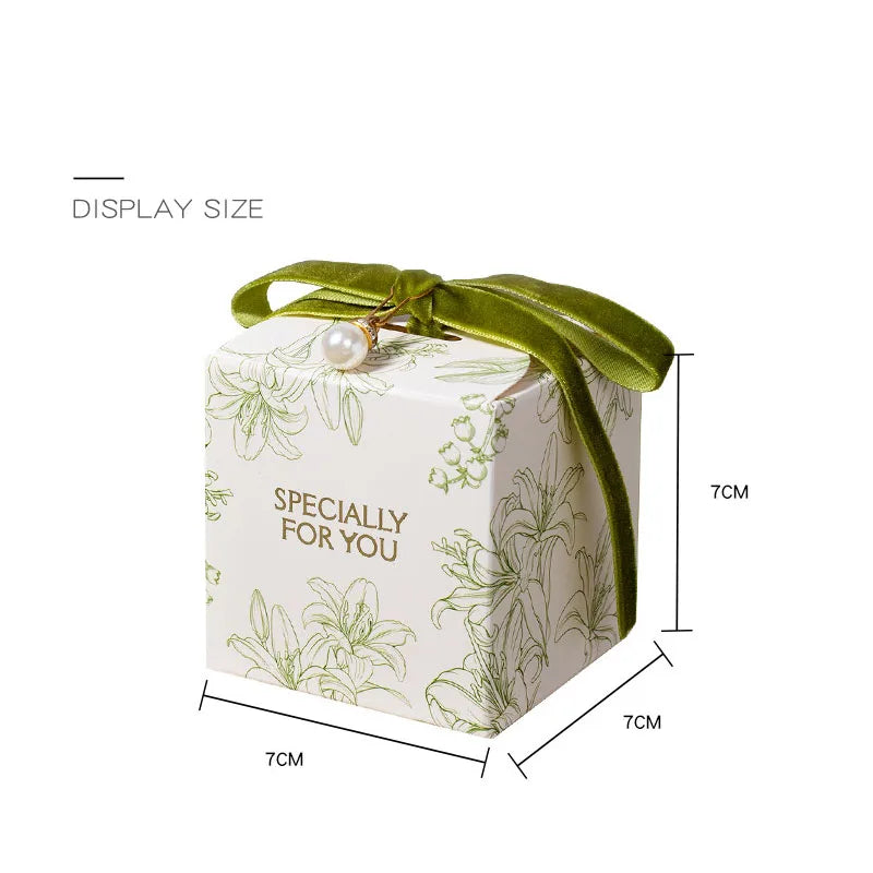 Customizable 7*7*7cm elegant gift box