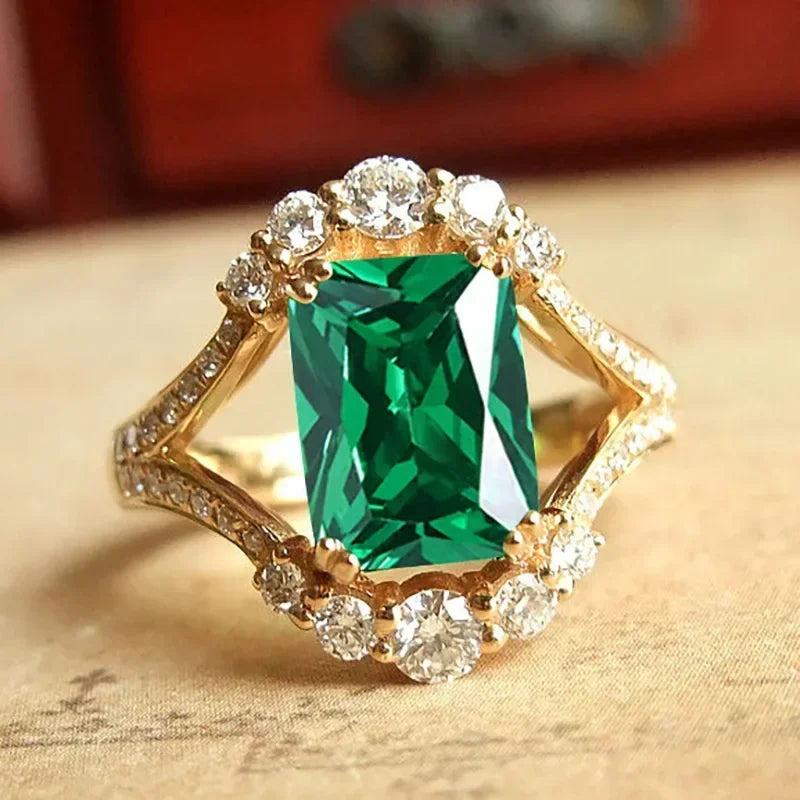 Zaitina green Zirconia crystal ring
