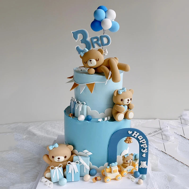 Pink Bbue Bear cake decorating