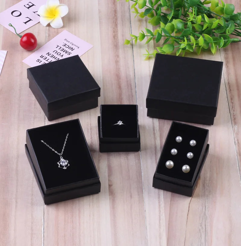 12pack White Black cardboard jewelry boxes 7x9x3cm