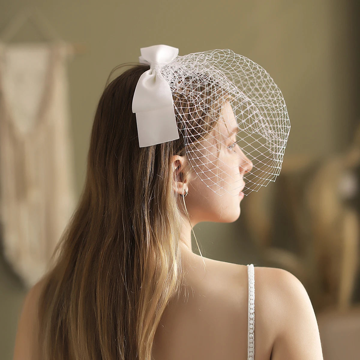Short White Bridal Veils