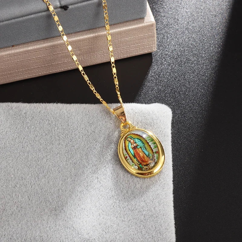 Mary Necklace