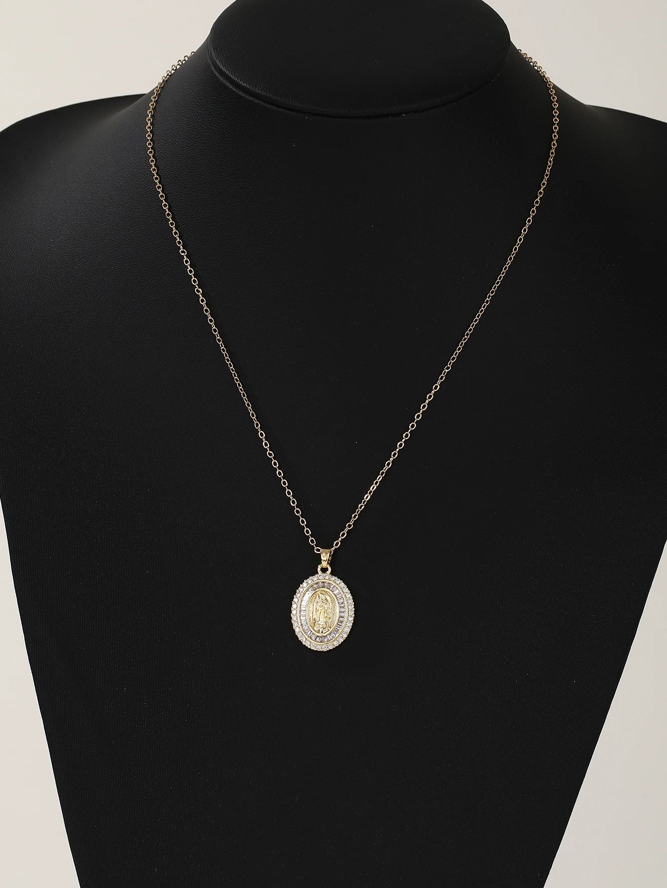 Santa Maria series necklaces