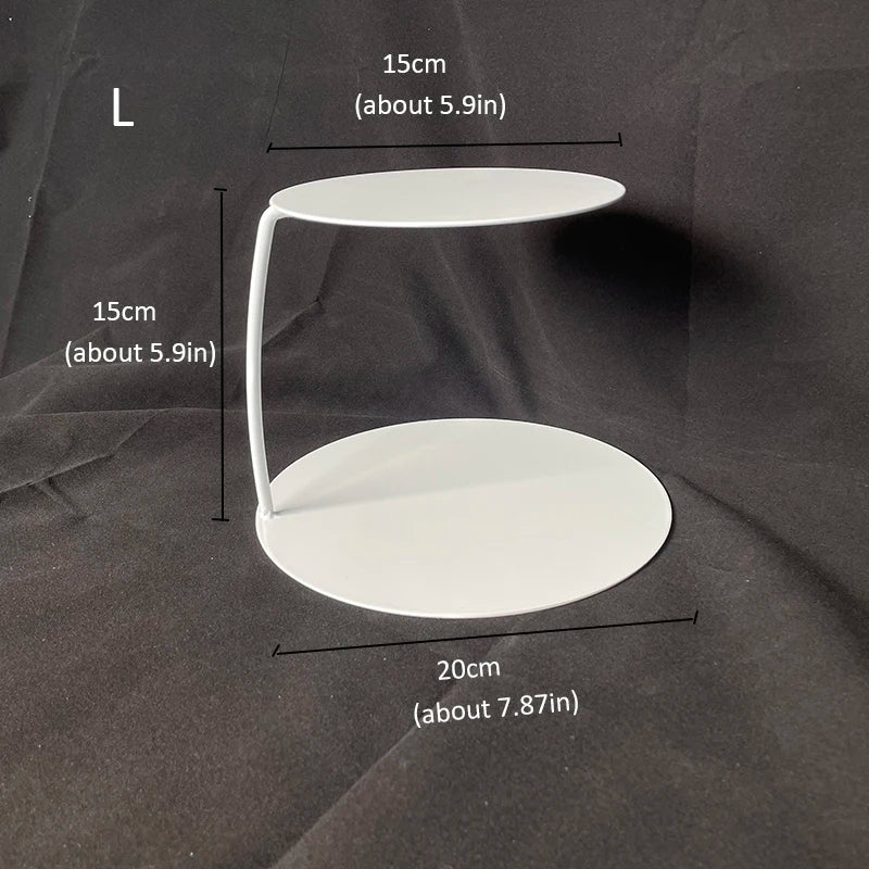 Cake stand floating