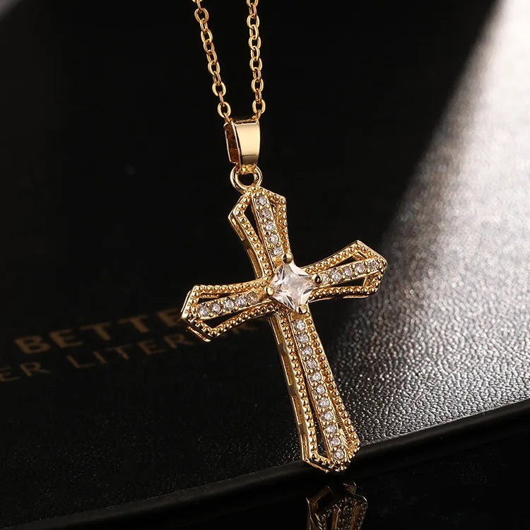 Cross pendant Zircon ston necklace