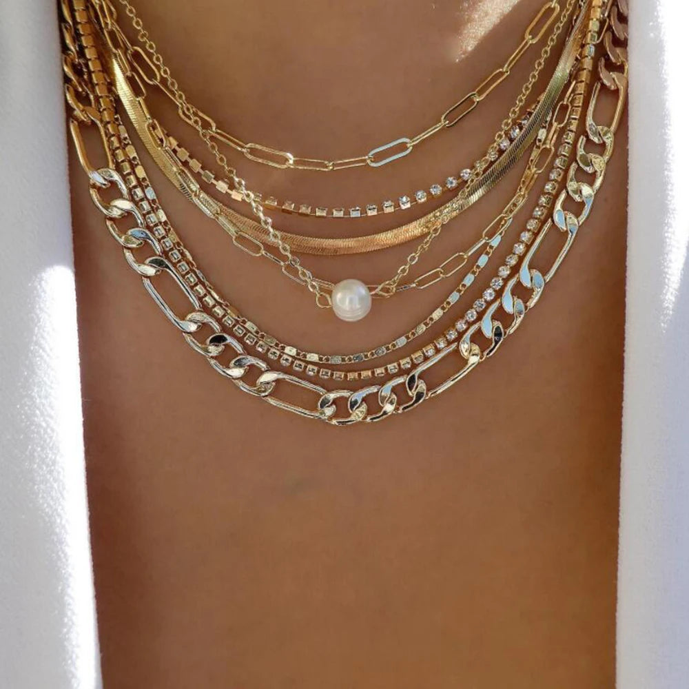 Sally necklaces