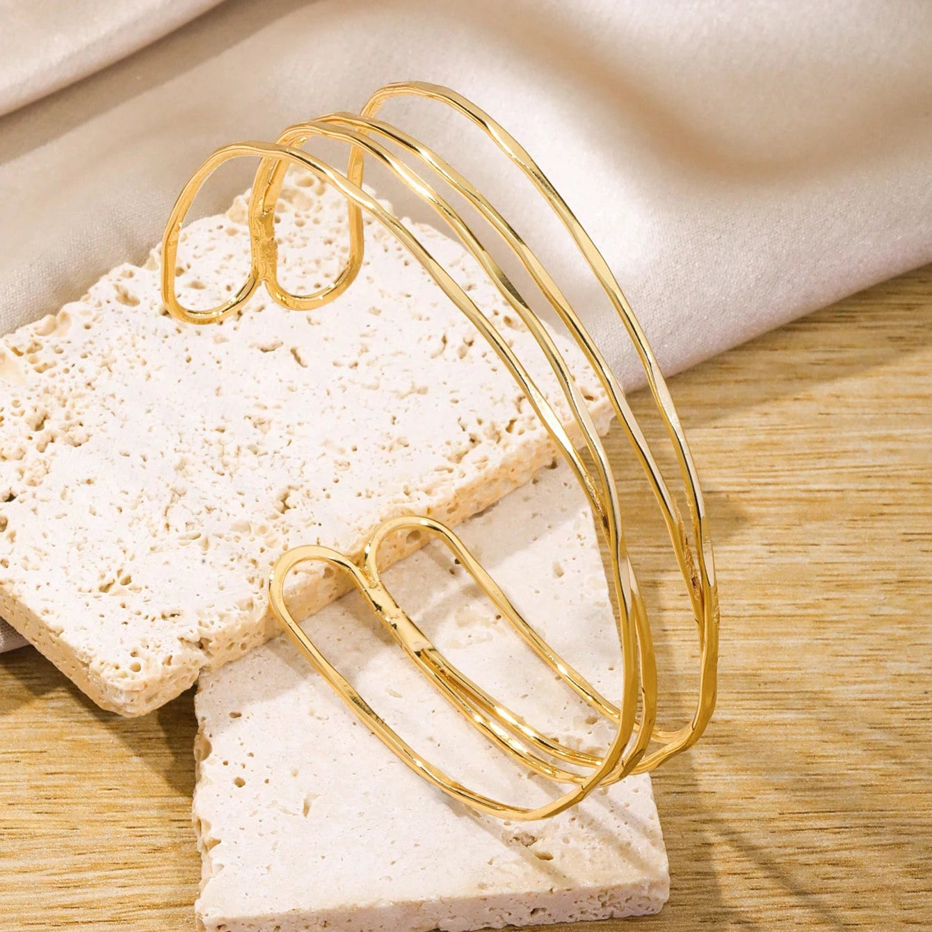 Baylies arm bracelet bangles adjustable