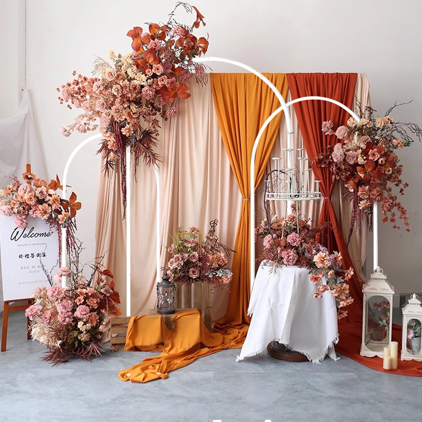 Gold arch backdrop stand, Set of 3