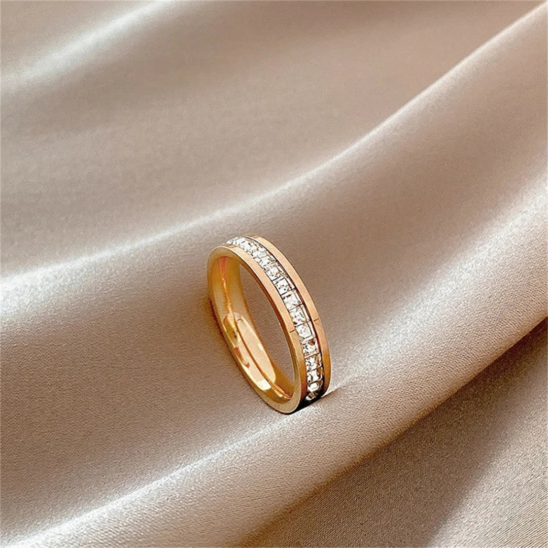 Promise ring for wedding