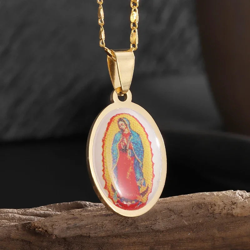 Mary Necklace