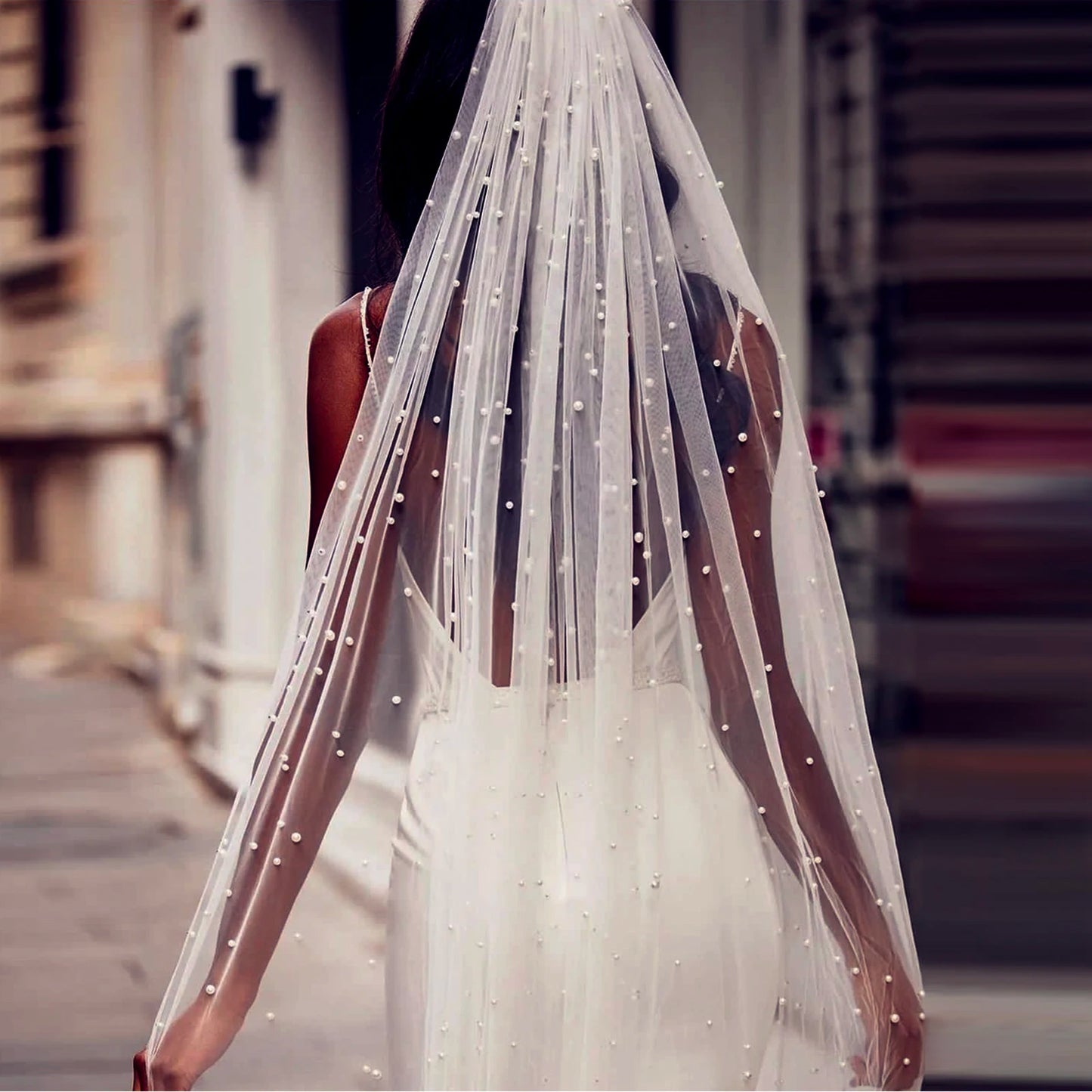 Short Wedding Veil for Bride Pearls