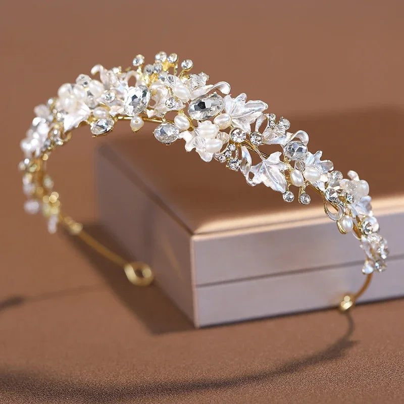 Dreamlike Bridal Tiara – Exquisite Classical Headwear