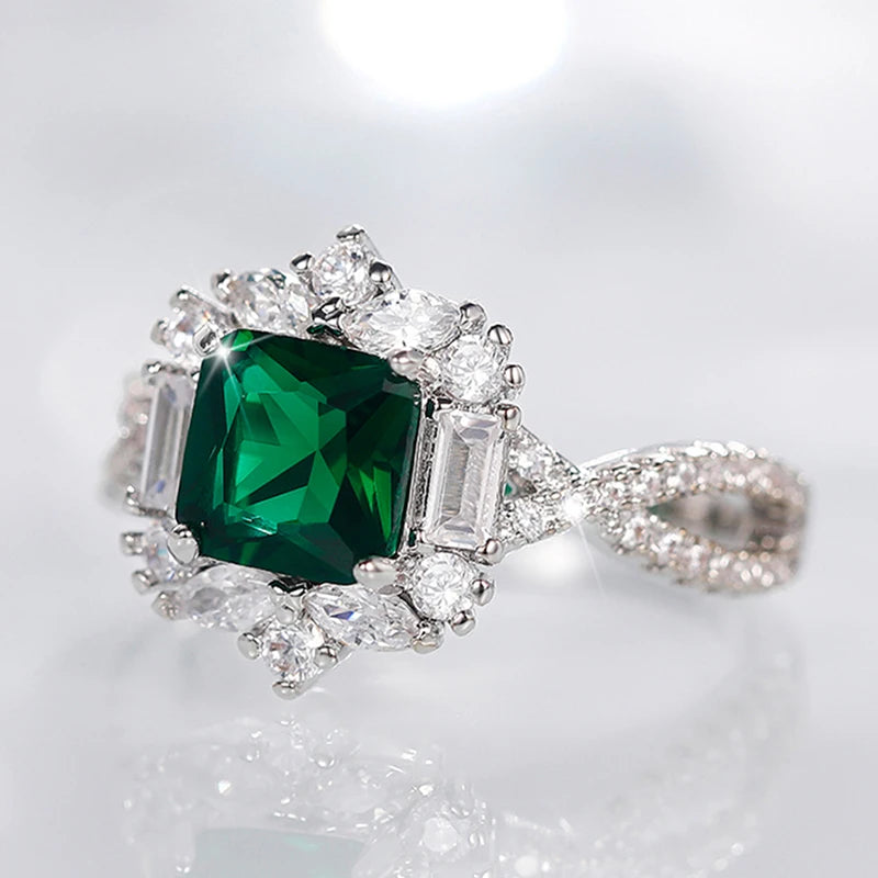 Lizza ring green Pear-shaped crystal