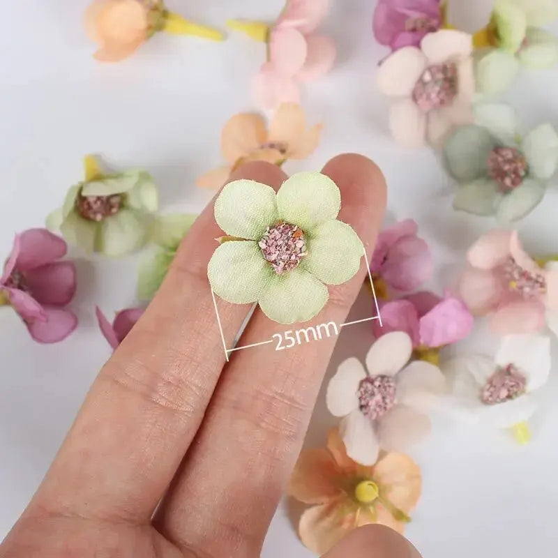 Mini flowers heads Silk for decoration and accessories 50PCs