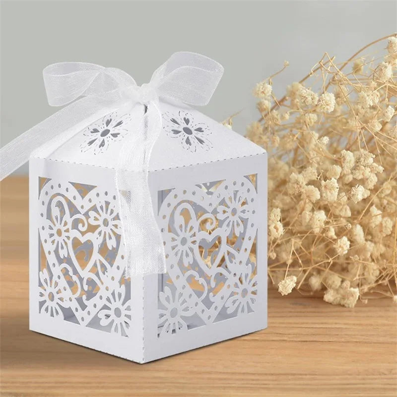 White Love heart candy Gift Box with ribbon 10/50pcs