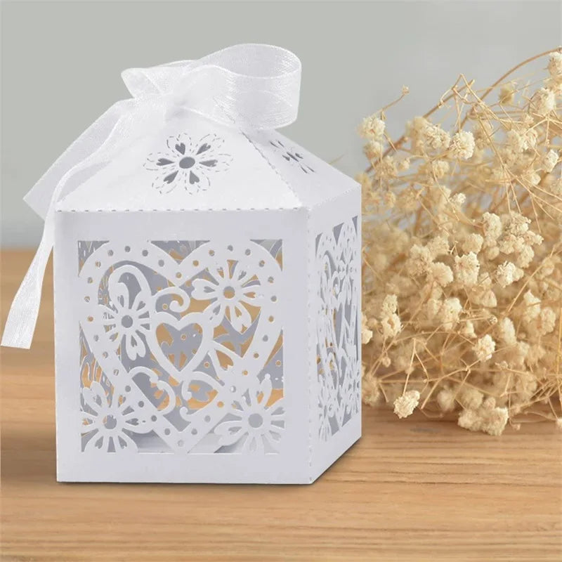 White Love heart candy Gift Box with ribbon 10/50pcs