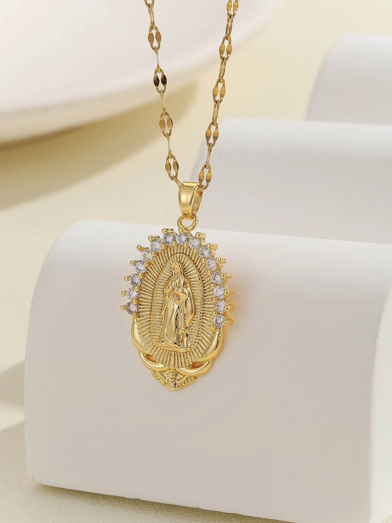 Santa Maria series necklaces