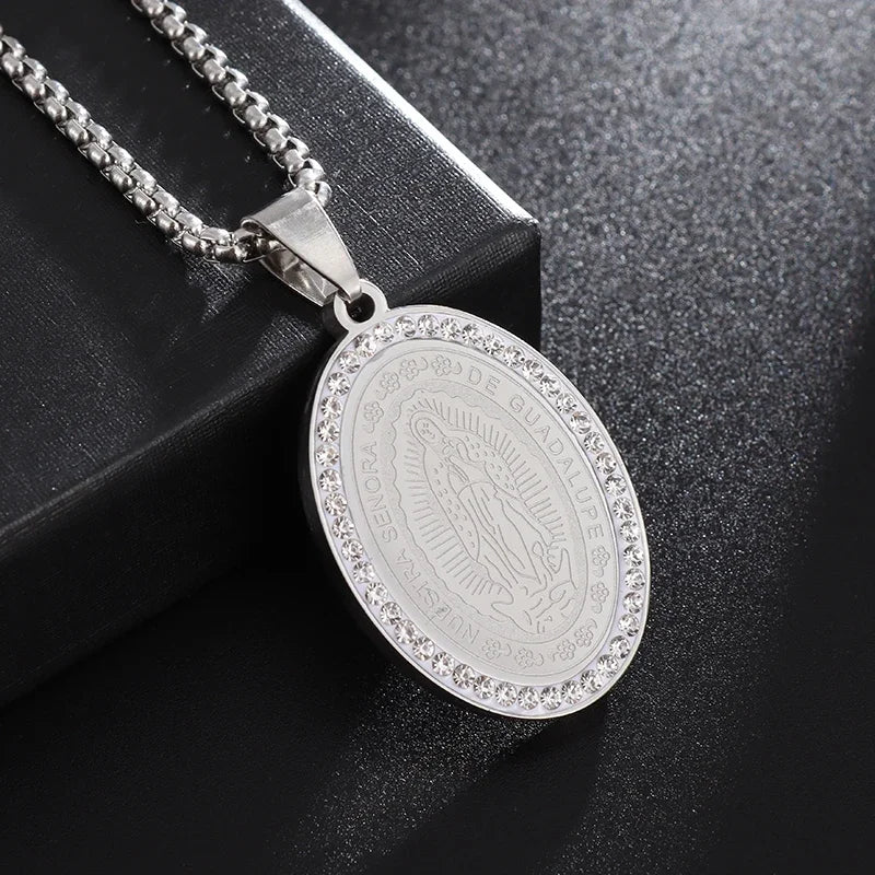 Mary Necklace