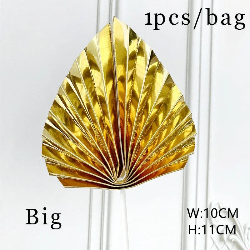 Paper folding fan cake topper gold leaf